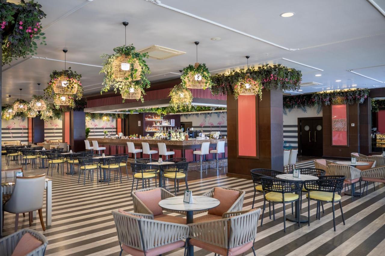 Megasaray Westbeach アンタルヤ エクステリア 写真 The interior of the lounge