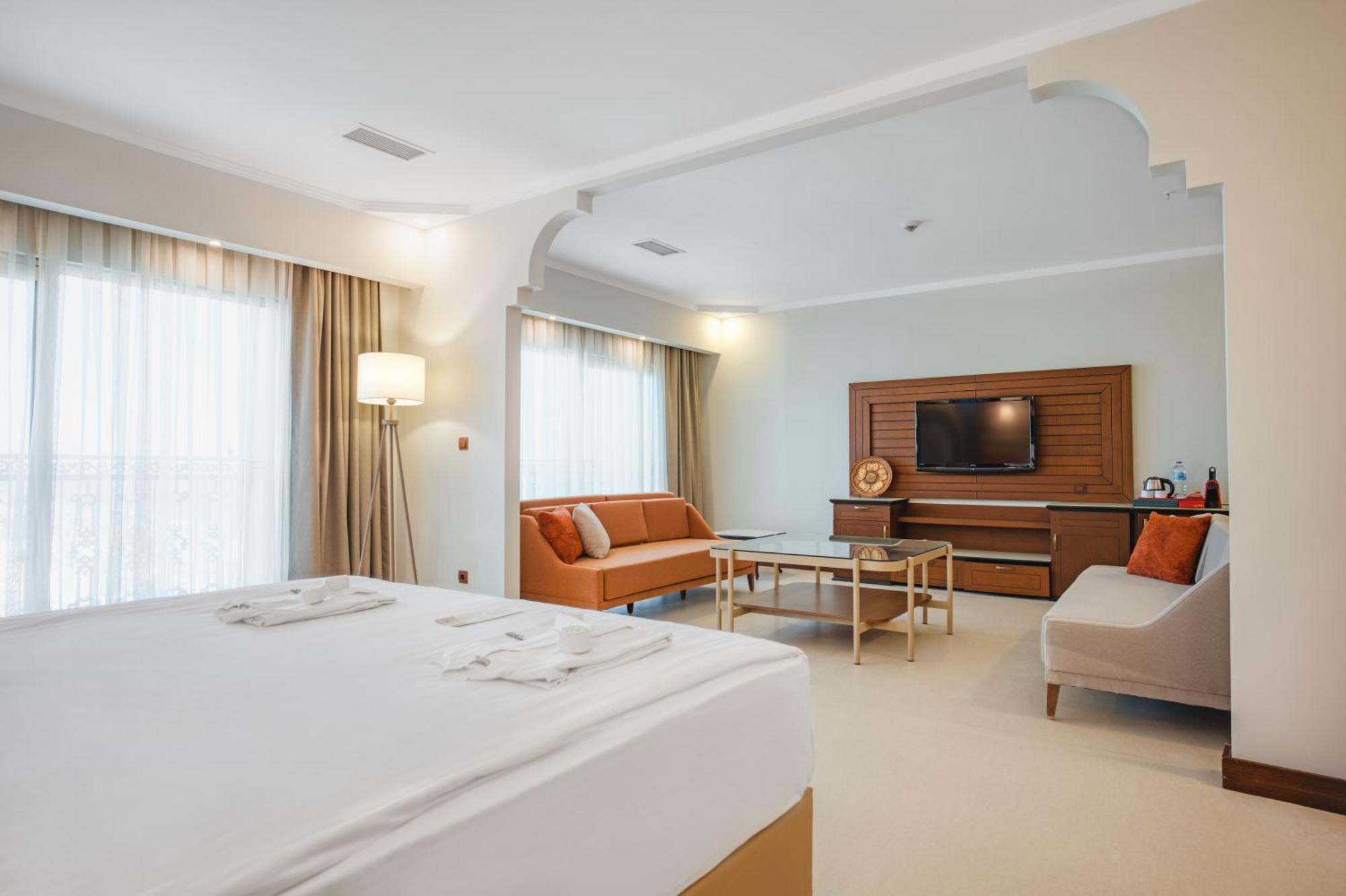 Megasaray Westbeach アンタルヤ エクステリア 写真 Suite