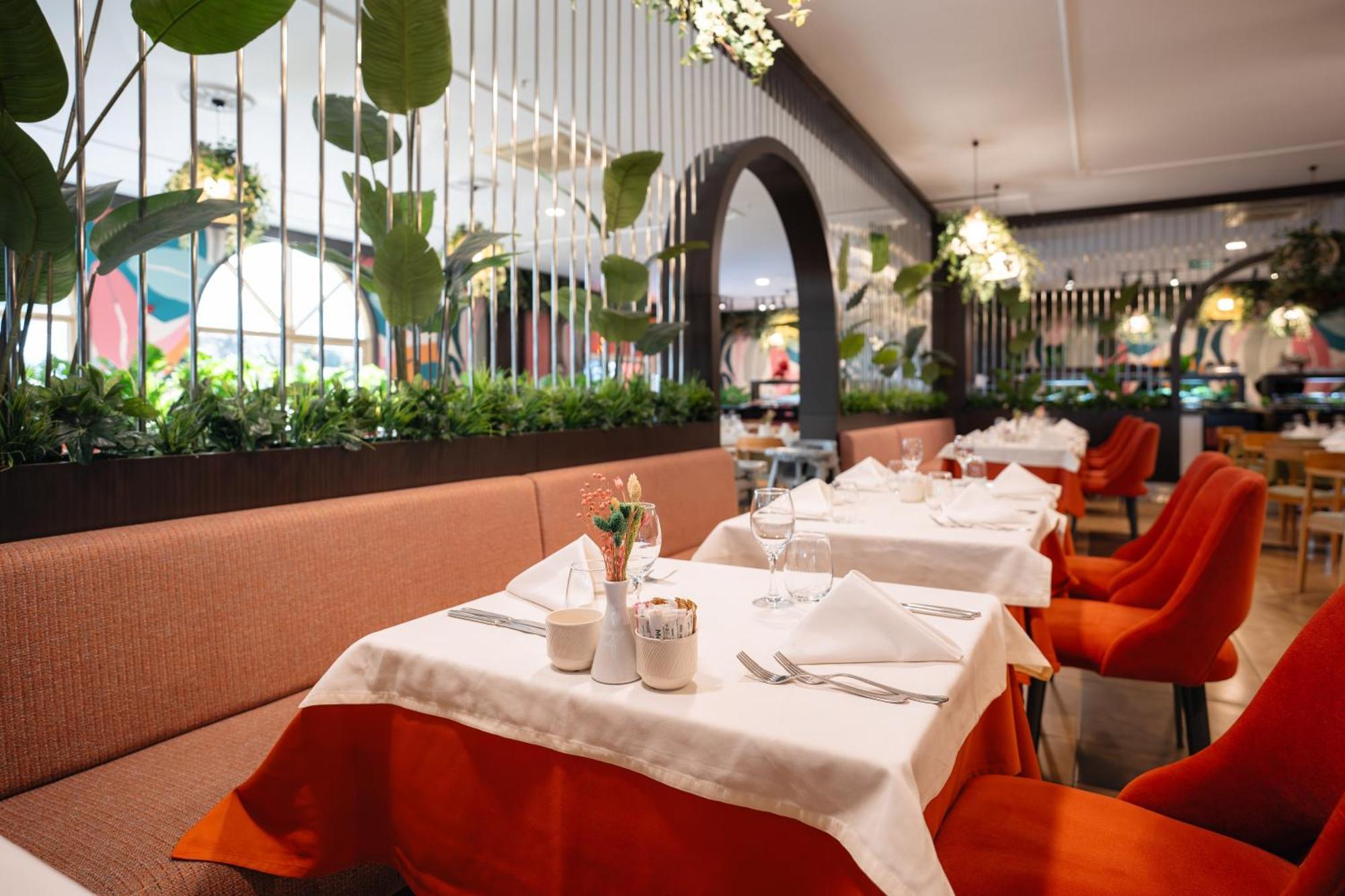 Megasaray Westbeach アンタルヤ エクステリア 写真 Restaurant